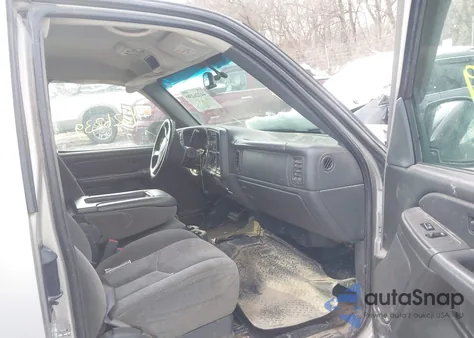 2007 Chevrolet Silverado 2500Hd Classic Lt1 z USA, uszkodzony, nr VIN 1GCHK29UX7E198002